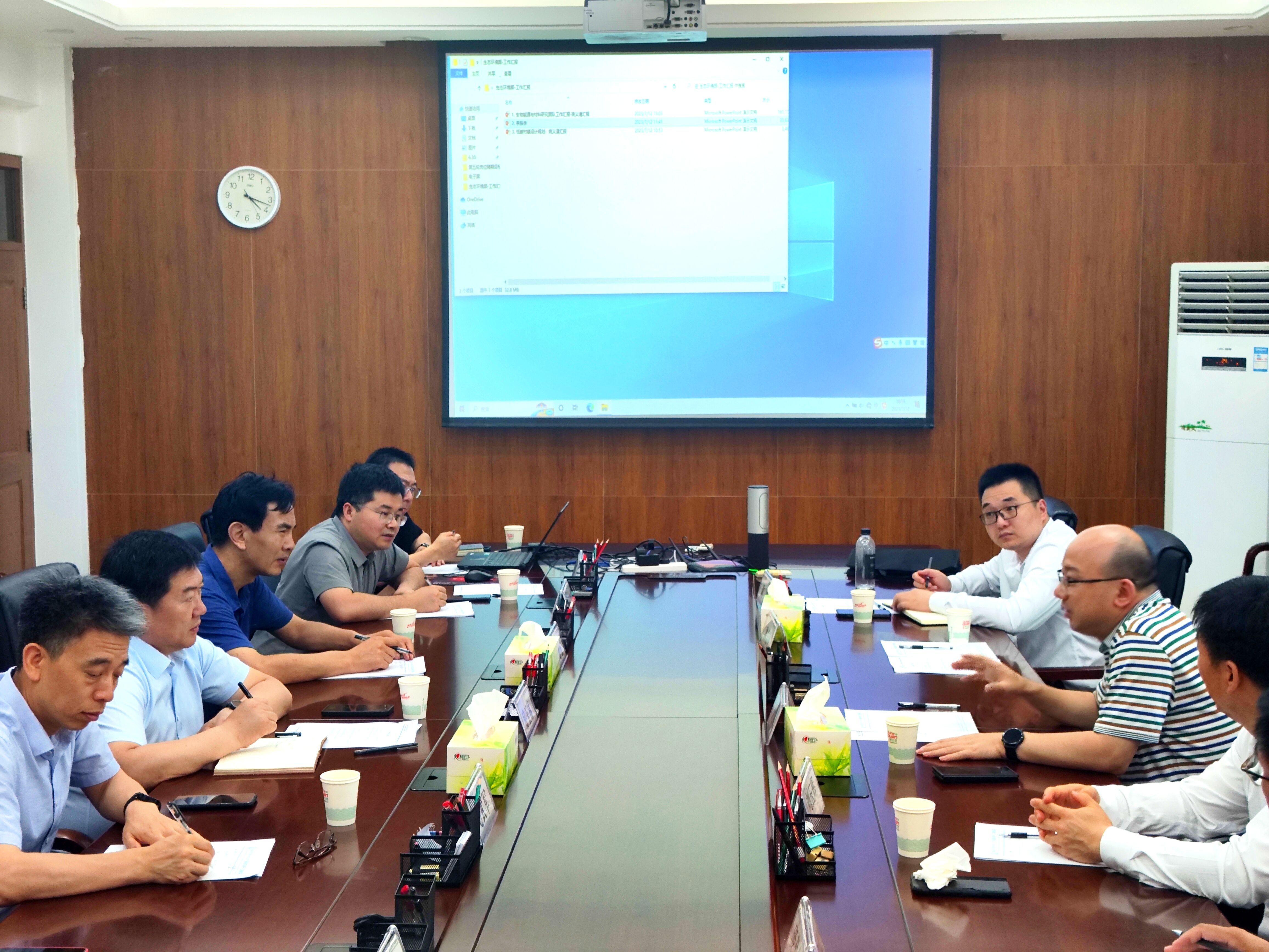 be7e6f50b23241cfb877f41e91b91c94.jpg be7e6f50b23241cfb877f41e91b91c94.jpg